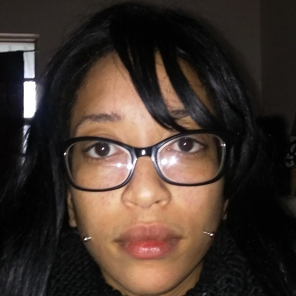 Meet your Posher, Inez